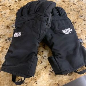 North face ski gloves